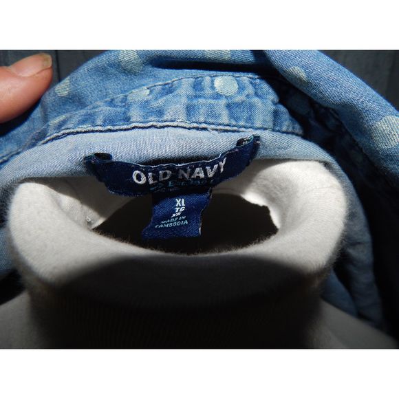 XL Old Navy Polka Dot Denim Button Down Long Sleeve Top - Picture 2 of 2